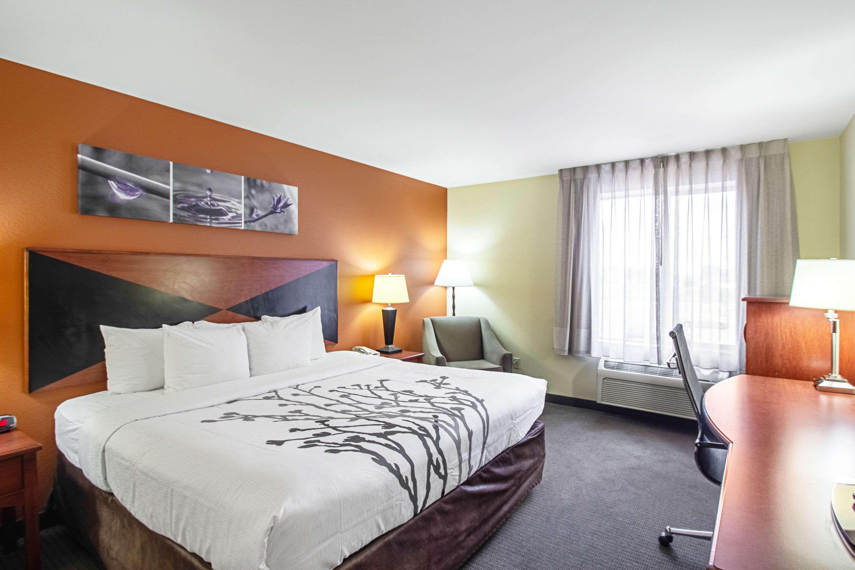 Sleep Inn & Suites Madison - Monona Екстериор снимка