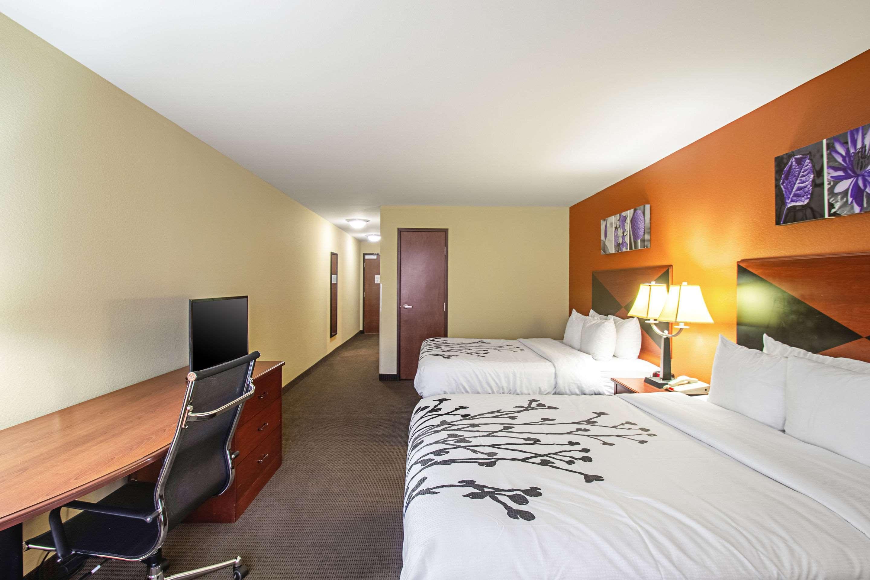 Sleep Inn & Suites Madison - Monona Екстериор снимка