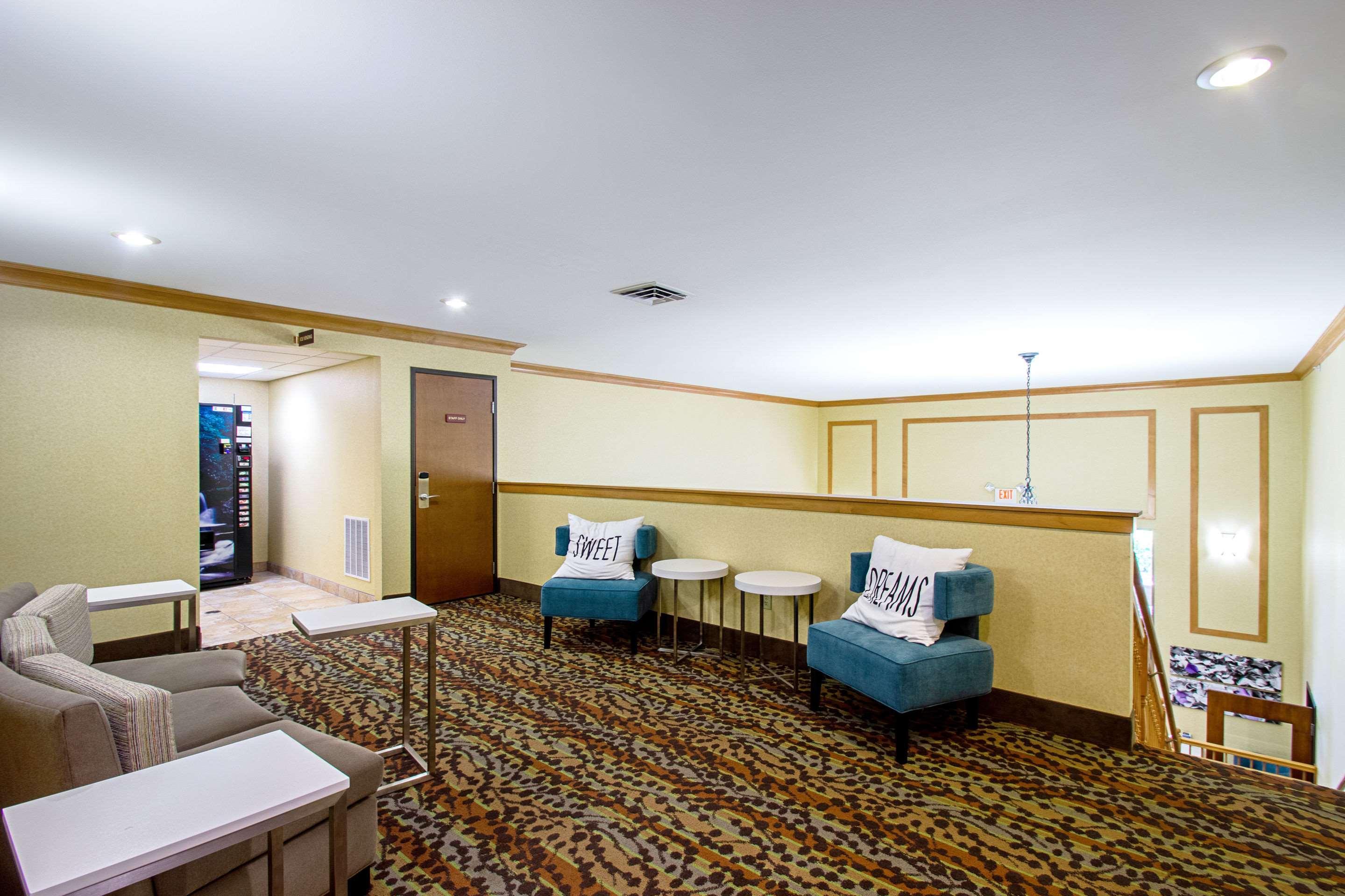 Sleep Inn & Suites Madison - Monona Екстериор снимка