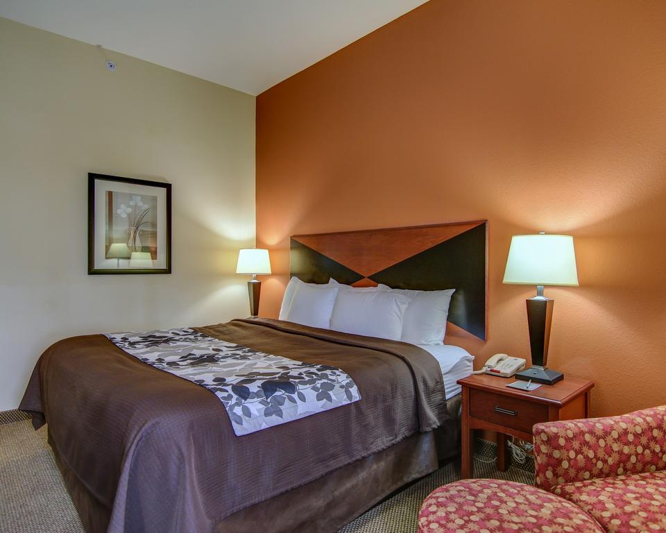 Sleep Inn & Suites Madison - Monona Екстериор снимка