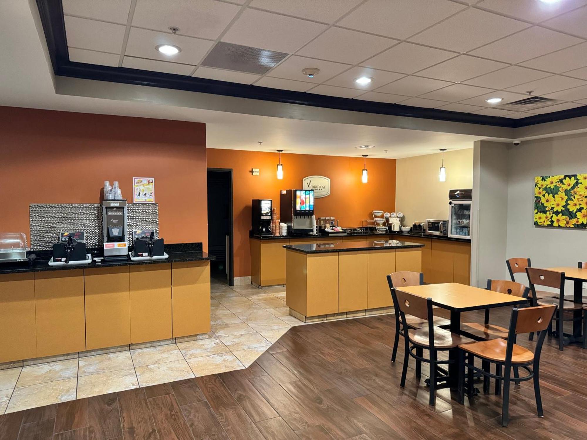 Sleep Inn & Suites Madison - Monona Екстериор снимка