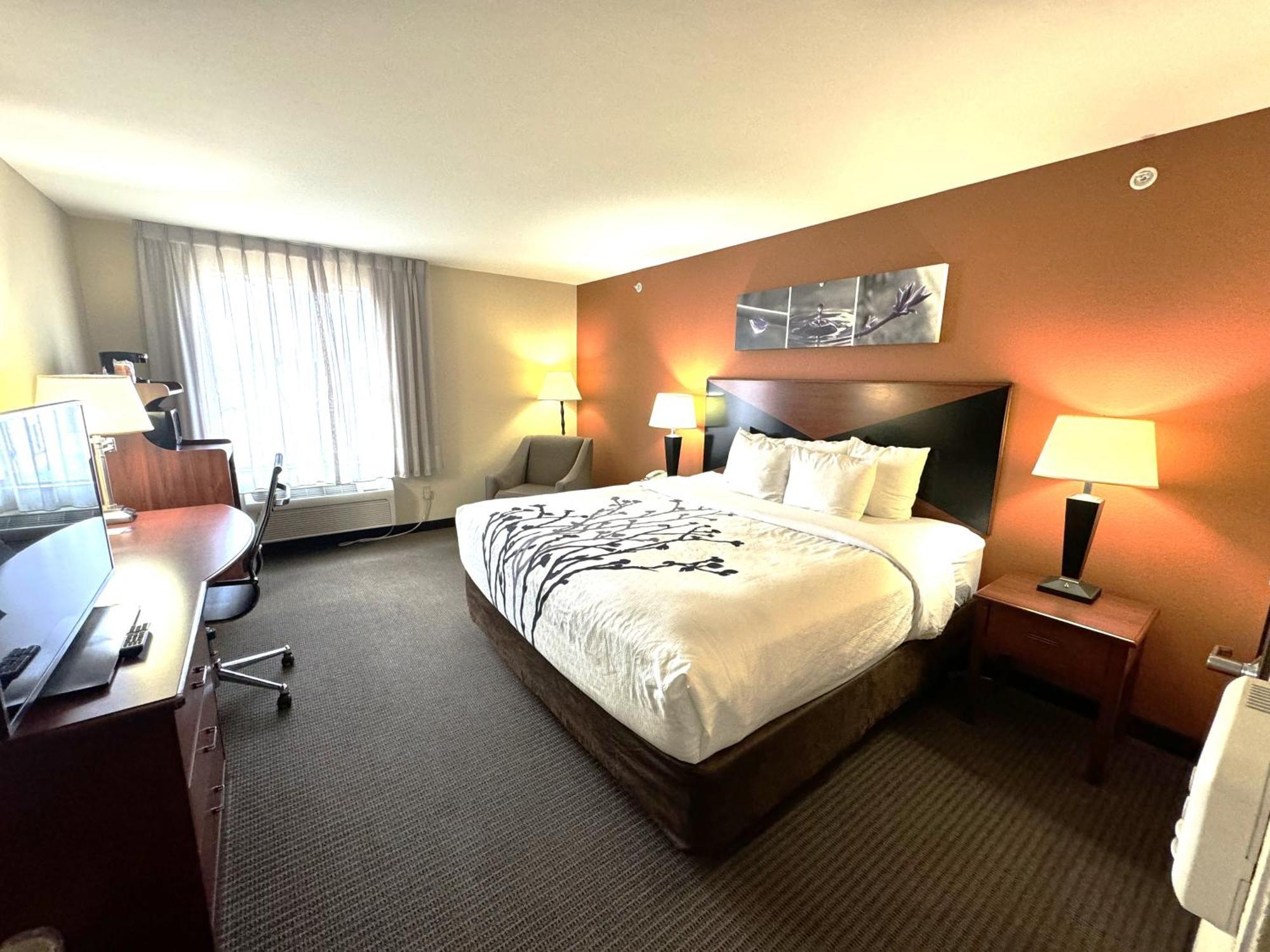 Sleep Inn & Suites Madison - Monona Екстериор снимка